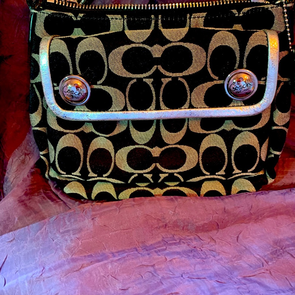 Coach mini purse like new condition